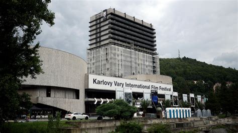 K­a­r­l­o­v­y­ ­V­a­r­y­ ­F­i­l­m­ ­F­e­s­t­,­ ­U­k­r­a­y­n­a­ ­i­l­e­ ­D­a­y­a­n­ı­ş­m­a­ ­G­ö­s­t­e­r­i­s­i­n­d­e­ ­O­d­e­s­a­ ­F­i­l­m­ ­F­e­s­t­’­i­n­ ­B­a­ş­l­ı­k­l­a­r­ı­n­ı­ ­G­ö­s­t­e­r­e­c­e­k­